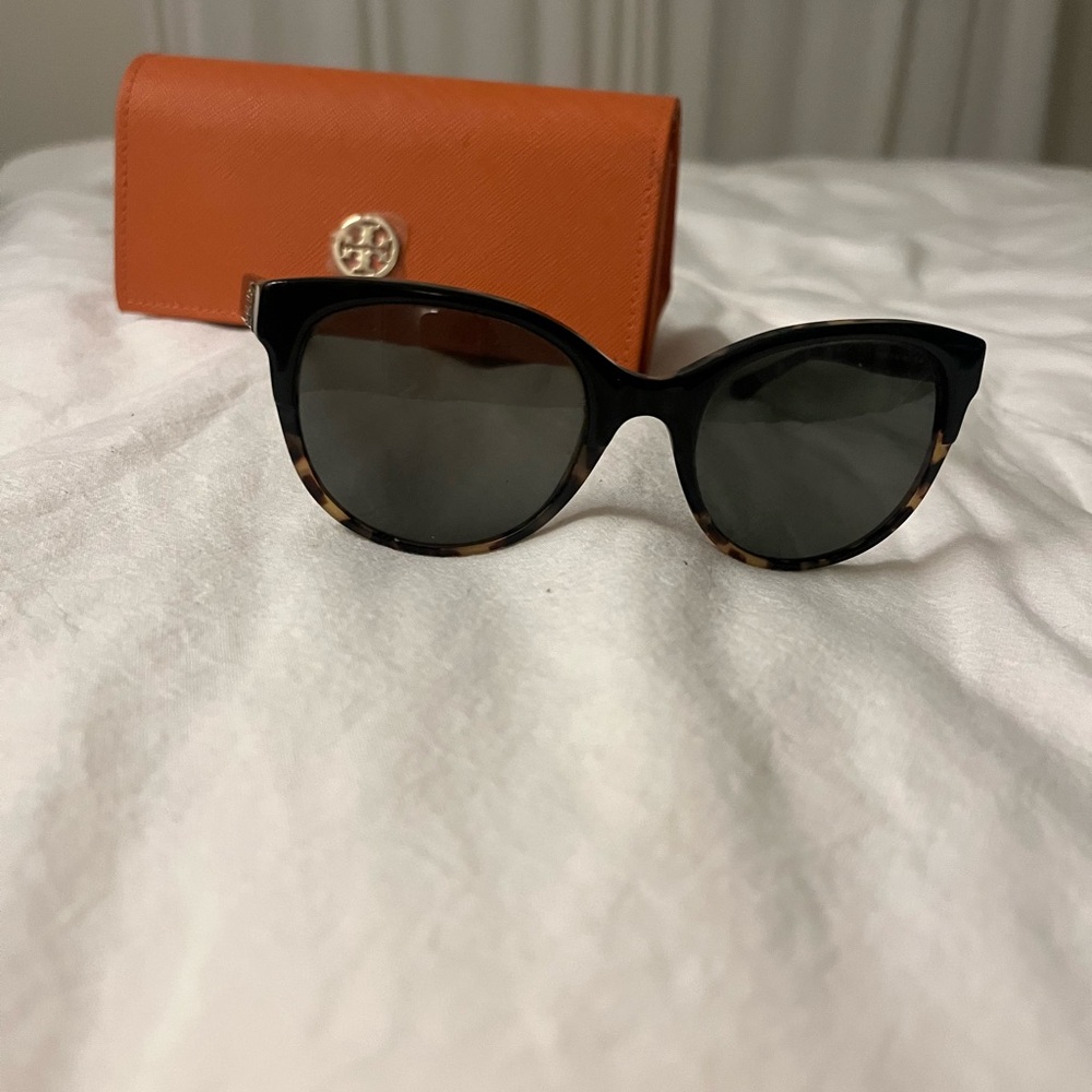 Tory Burch Black Sunglasses